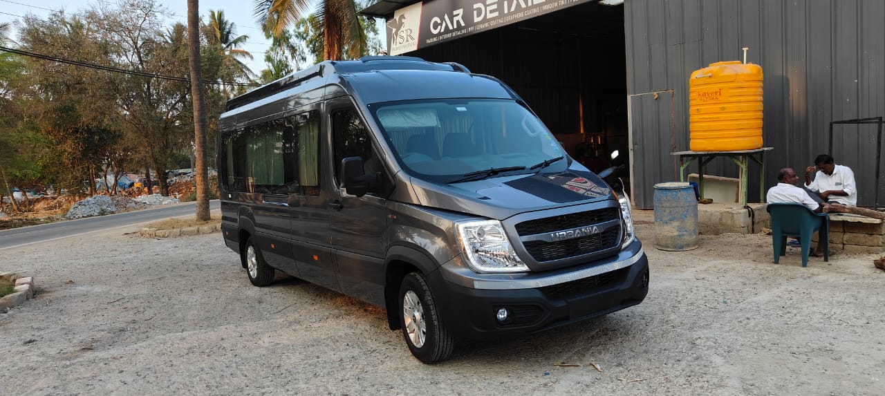 17 D SEAT URBANIA 16 D SEAT DELUXE Luxury 2